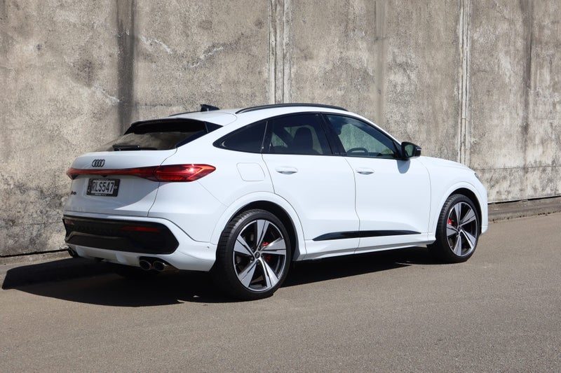 2025 Audi SQ5 3.0TFSI Sportback 270kW quattro, photo 3