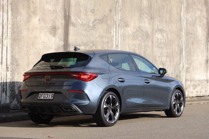 2023 Cupra Leon V 1.5PMH/7AM, photo 3