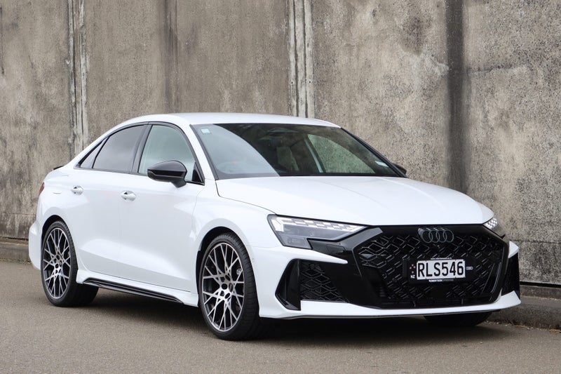 2025 Audi RS3 Sedan 2.5 TFSI 294kW Quattro