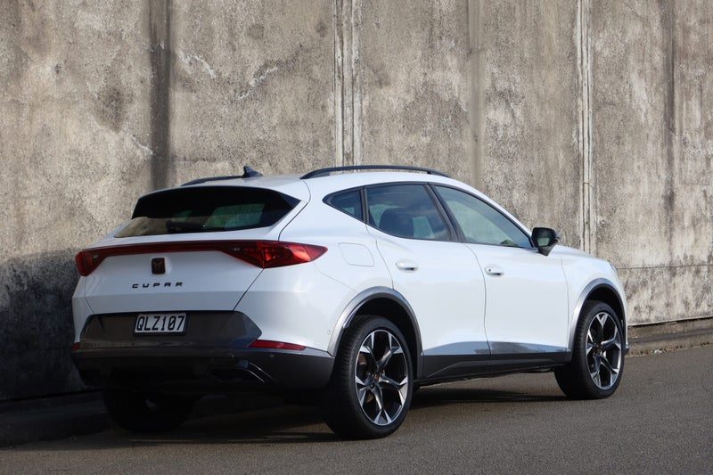 2024 Cupra Formentor V 4DRIVE 2.0P/4WD, photo 3
