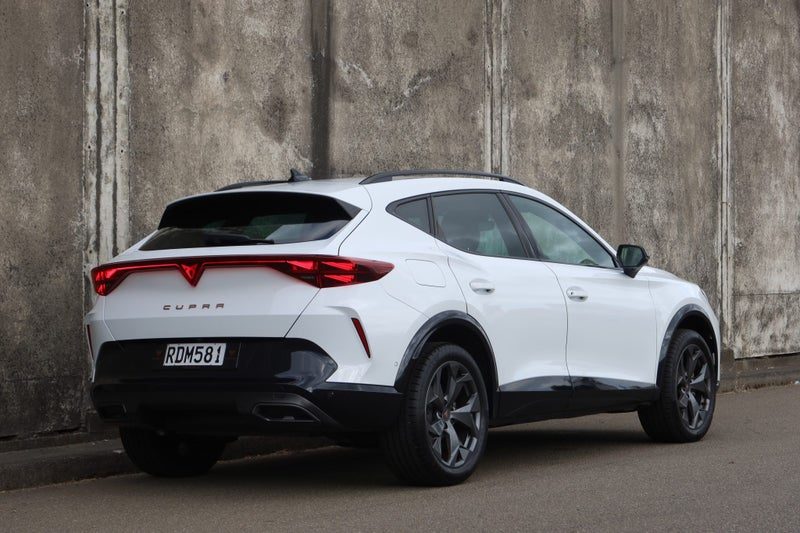 2025 Cupra Formentor V, photo 3