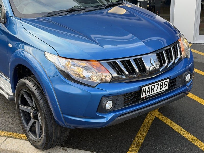 2019 Mitsubishi Triton GLXR, photo 3