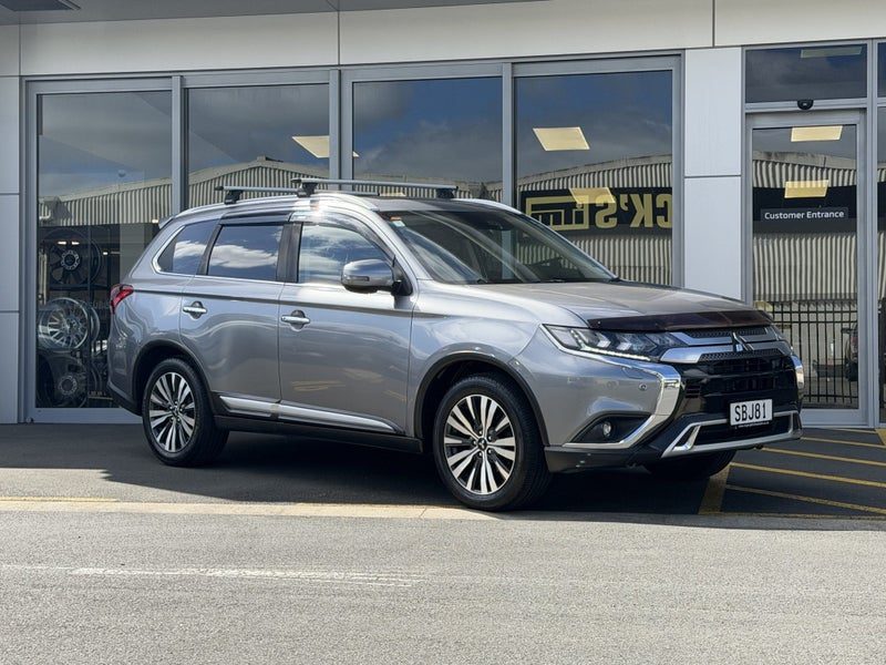 2020 Mitsubishi Outlander VRX 7 Seater