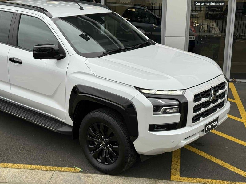 2026 Mitsubishi Triton VRX, photo 3