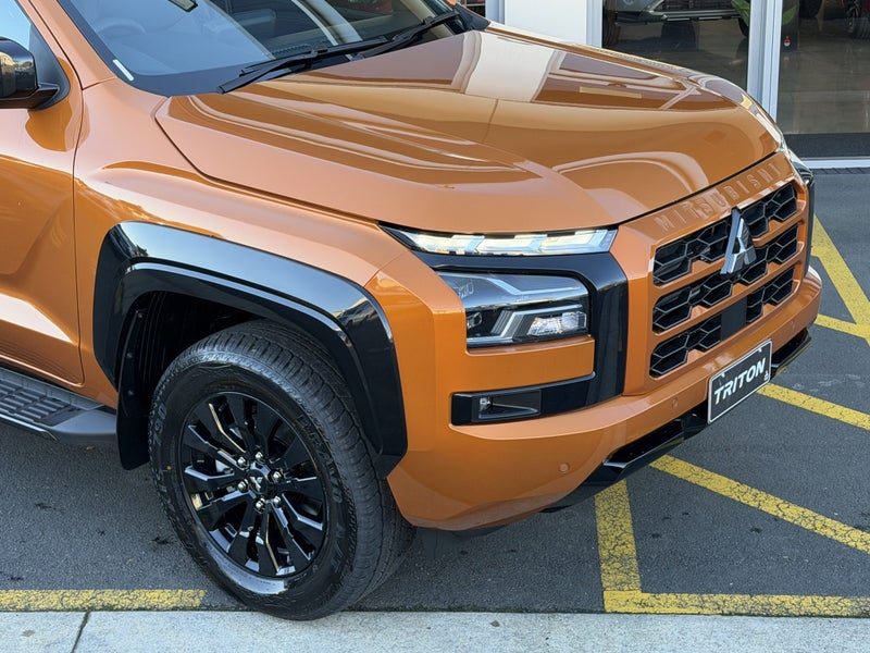 2026 Mitsubishi Triton VRX, photo 2