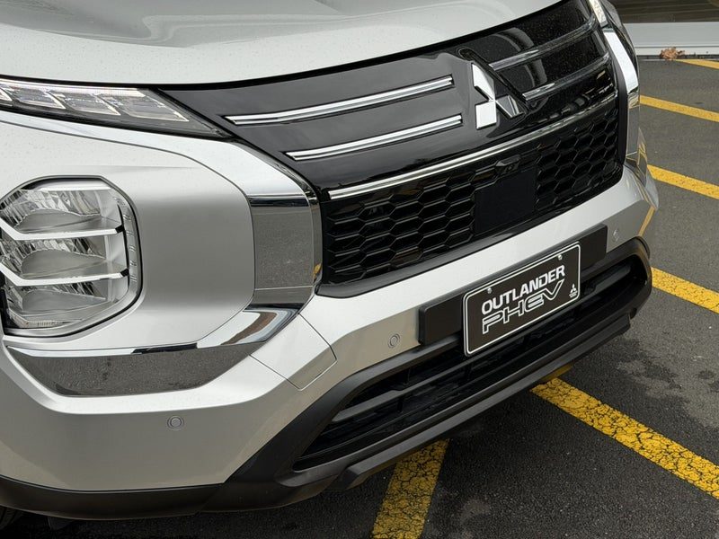 2026 Mitsubishi Outlander LS 5 Seater, photo 3