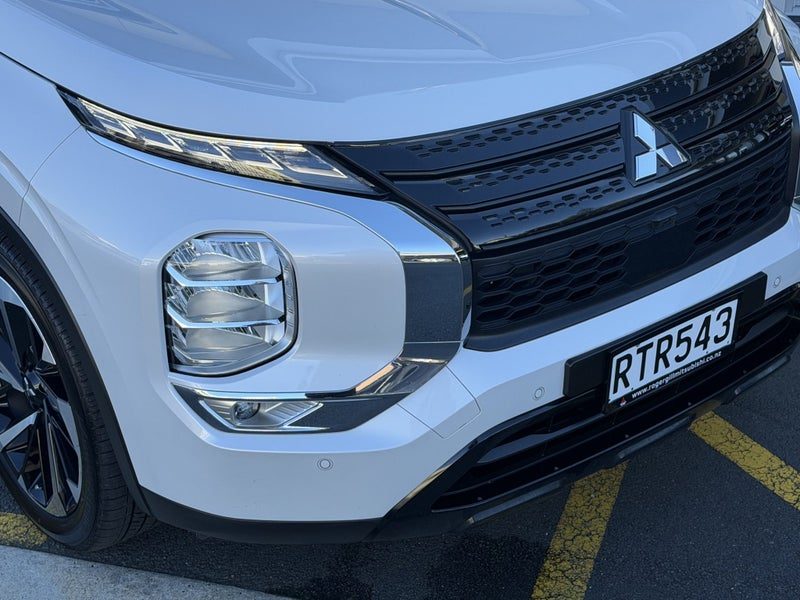 2023 Mitsubishi Outlander Sport 7 Seater, photo 3