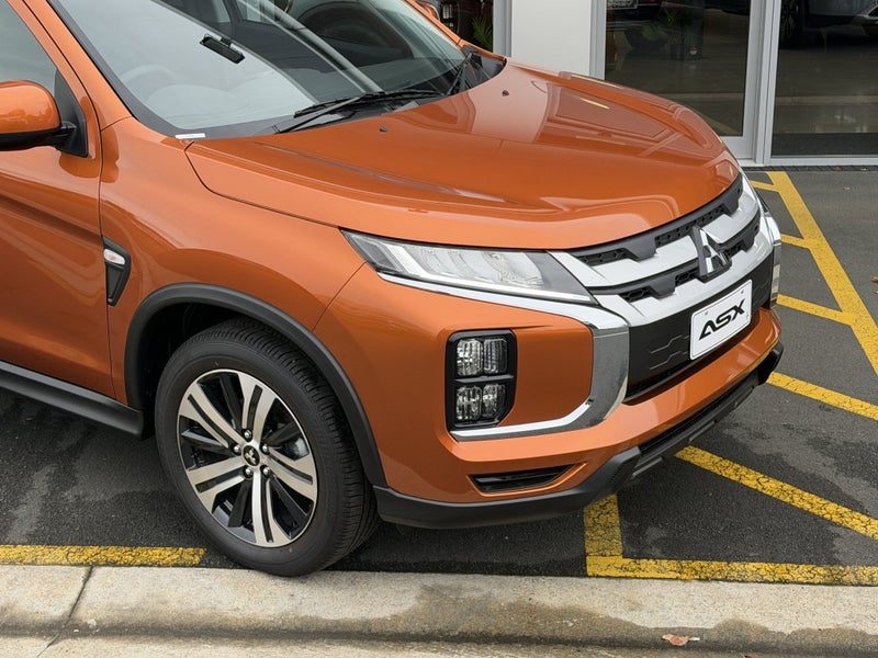 2025 Mitsubishi ASX LS, photo 2