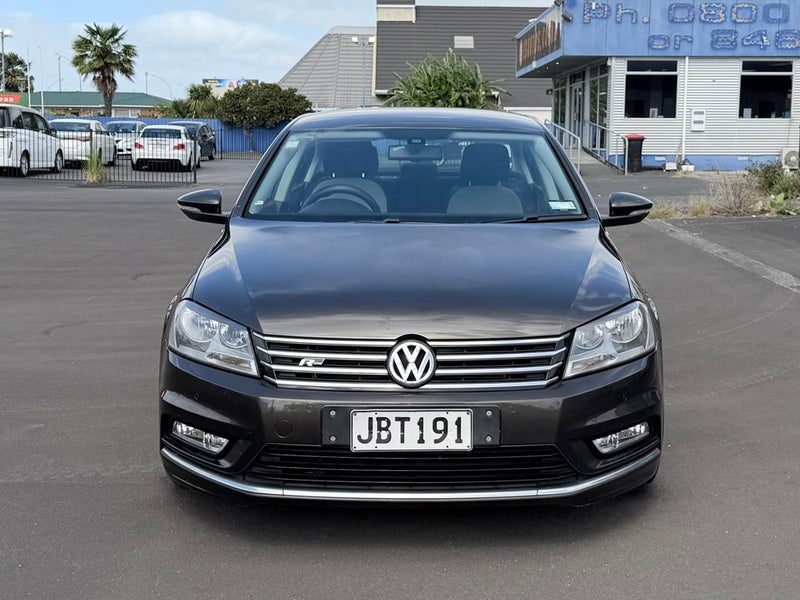 2015 Volkswagen Passat R Line, photo 2
