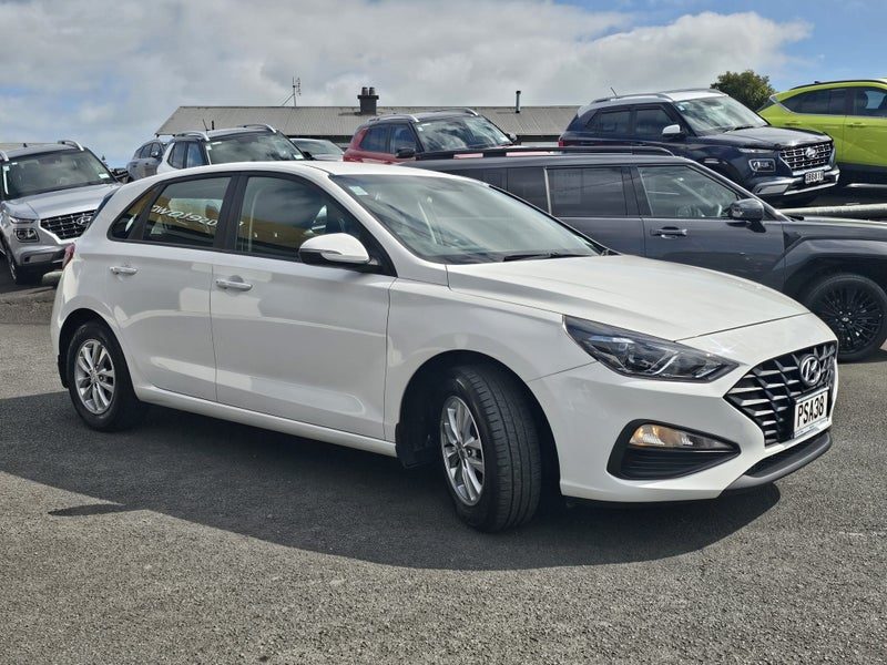 2023 Hyundai i30 1.5 Hatch, photo 2