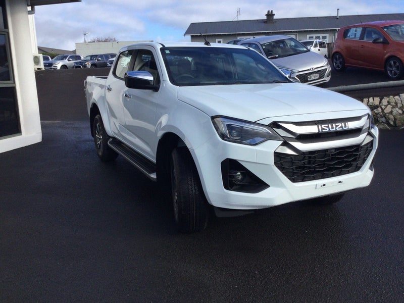 2026 Isuzu D-Max LS 4x4 Double Cab, photo 2