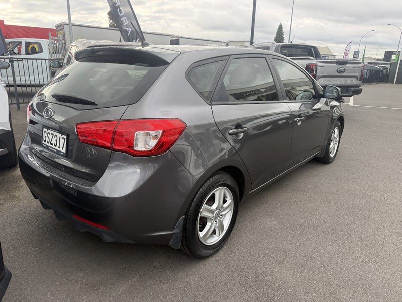 2013 Kia Cerato Lx, photo 3