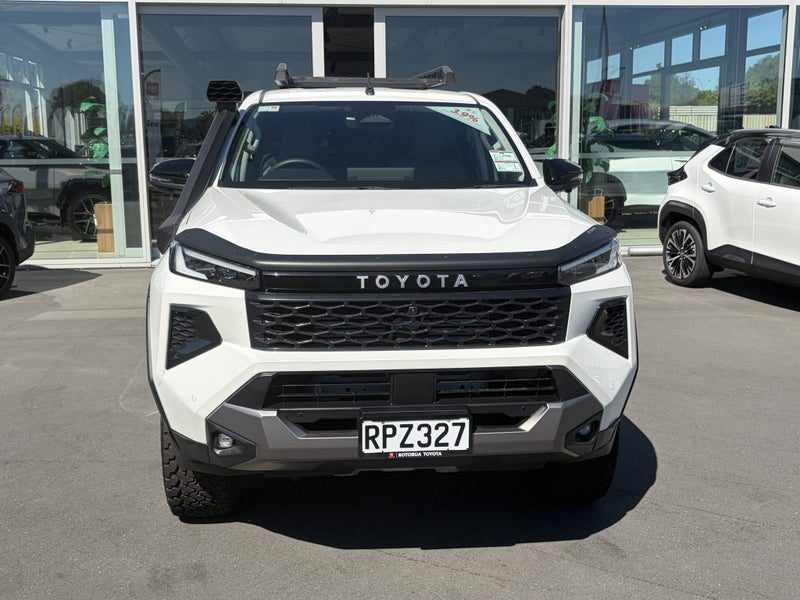 2026 Toyota Hilux Hybrid, photo 3