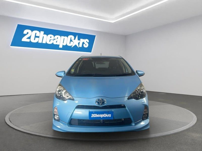 2013 Toyota Aqua S, photo 2