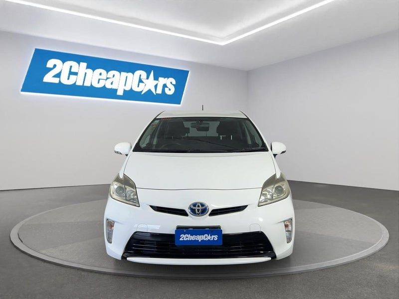 2014 Toyota Prius S, photo 2