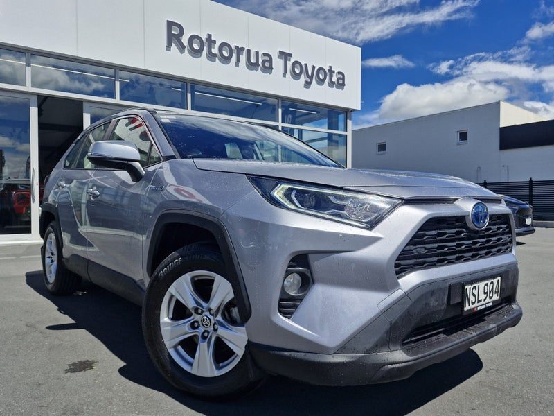 2021 Toyota RAV4 GX - One company owner - Hybrid!