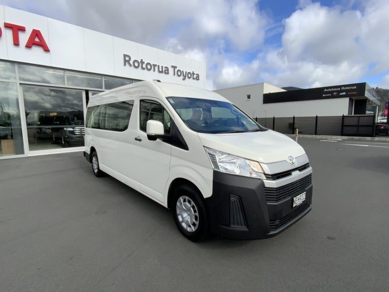 2020 Toyota Hiace 10 Seater Minibus