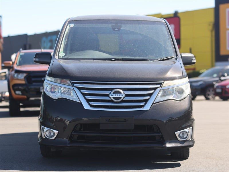2015 Nissan Serena Highway Star, photo 2