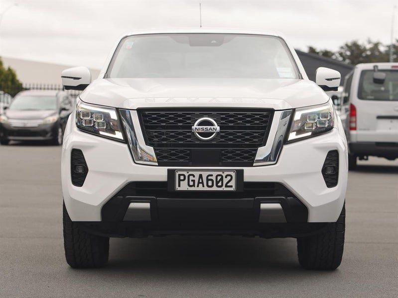 2022 Nissan Navara ST-X, photo 2
