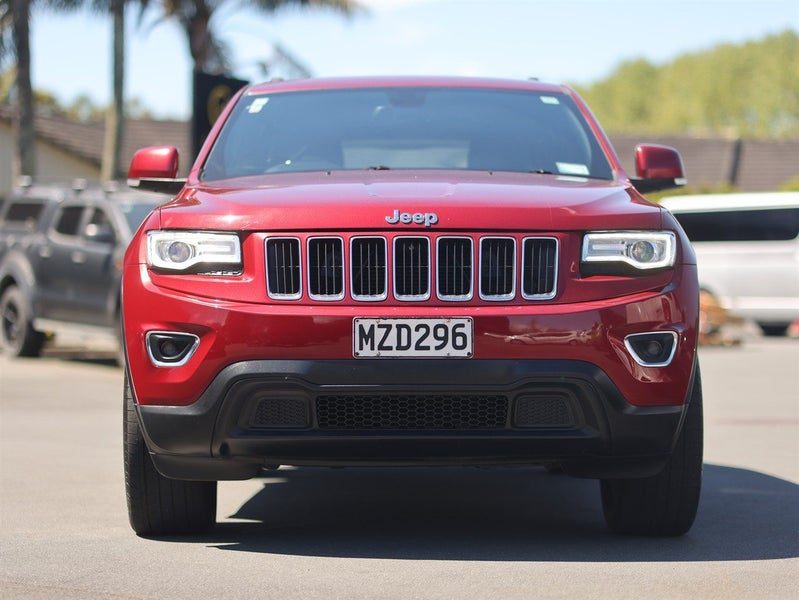 2015 Jeep Grand Cherokee Lareto, photo 2