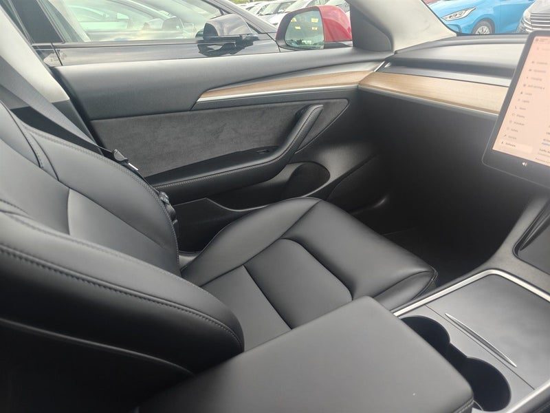 2023 Tesla Model 3 SR+ LFP, photo 2