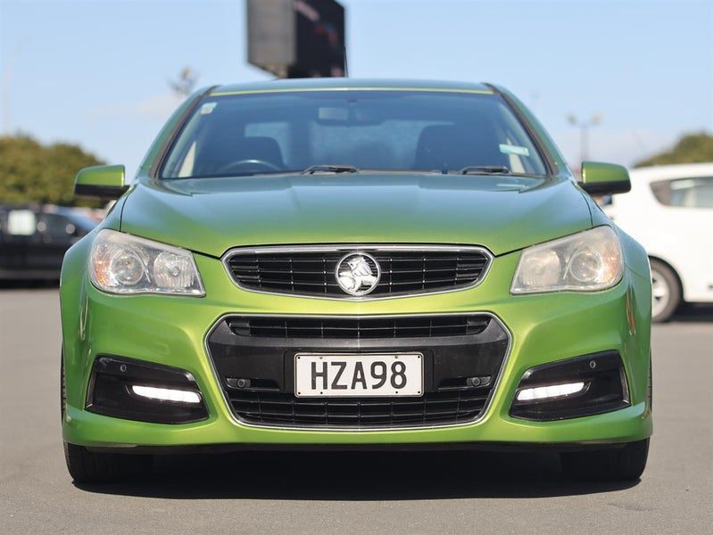 2015 Holden Commodore SV6, photo 2