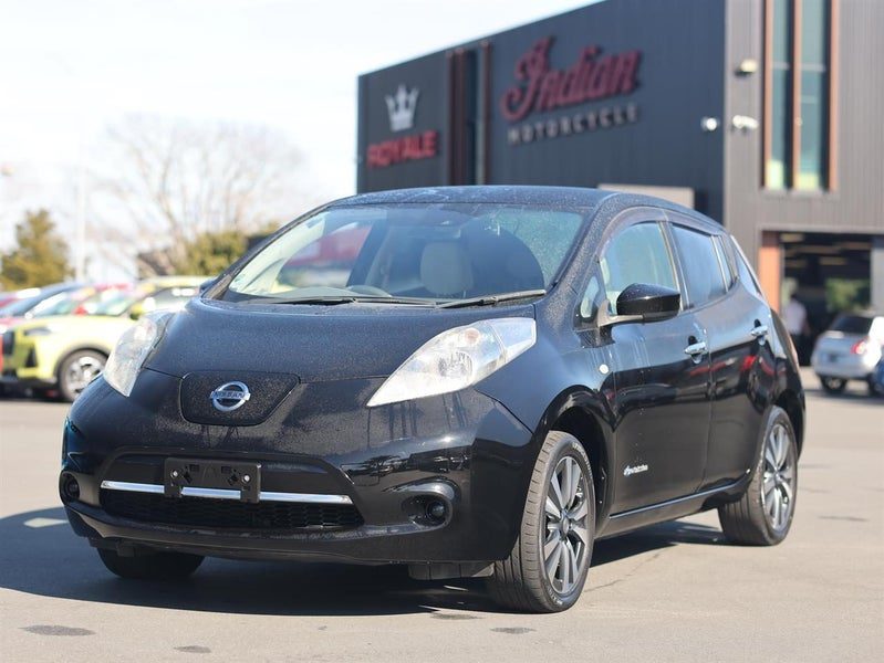 2017 Nissan Leaf X, photo 3