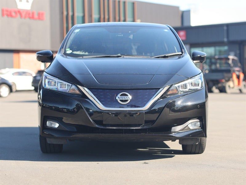 2018 Nissan Leaf G, photo 2