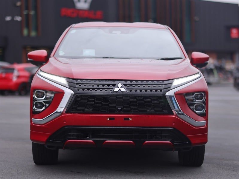 2021 Mitsubishi Eclipse Cross HYBRID, photo 2