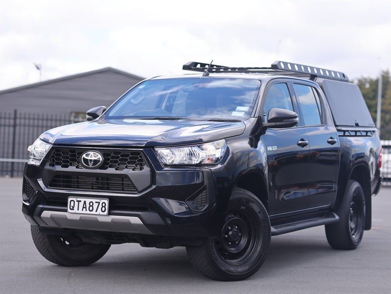 2024 Toyota Hilux SR HYBRID, photo 3