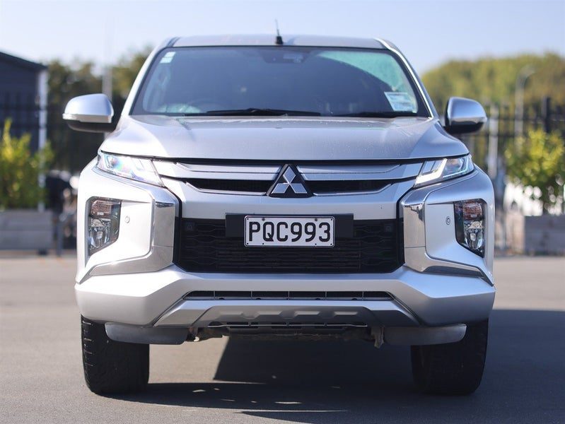 2022 Mitsubishi Triton DC Glxr 6AT 2.4D/4WD, photo 2