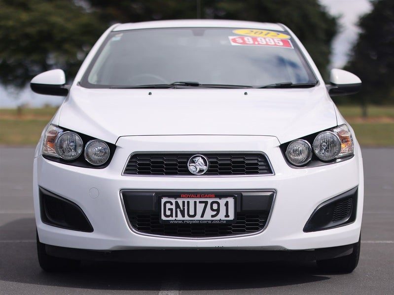 2012 Holden Barina 1.6, photo 2