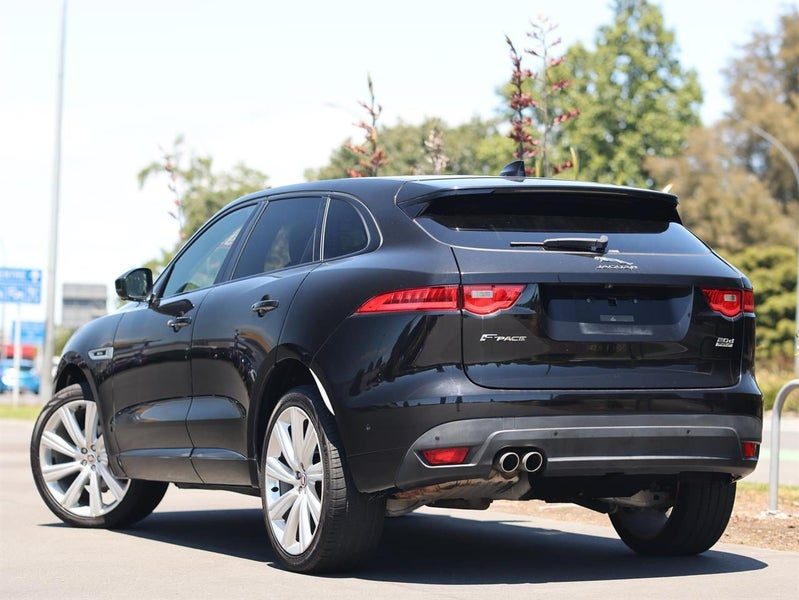 2017 Jaguar F-PACE, photo 3