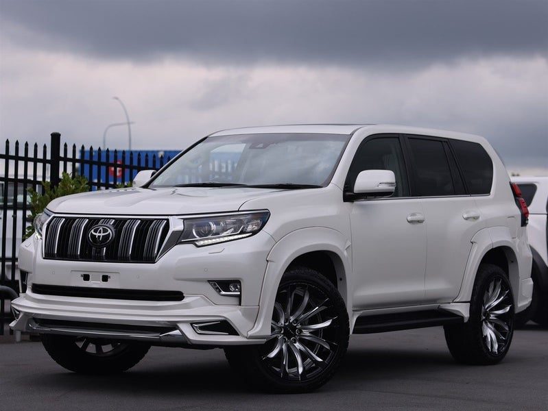 2022 Toyota Land Cruiser Prado, photo 3