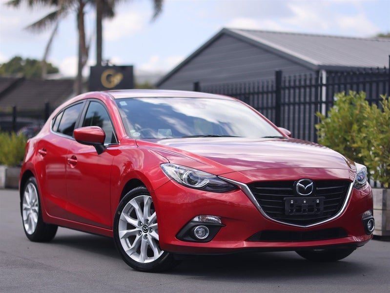 2014 Mazda Axela 20C