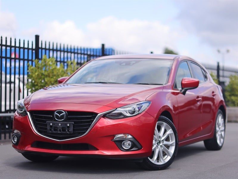 2014 Mazda Axela 20C, photo 3