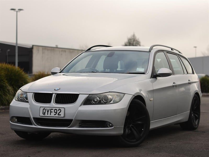 2007 BMW 320i Touring, photo 3