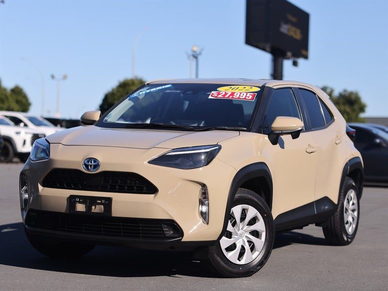 2022 Toyota Yaris Hybrid, photo 3