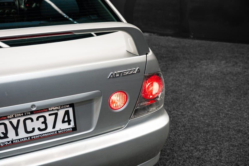 1999 Toyota Altezza Body Kit + LOW KMS!, photo 3