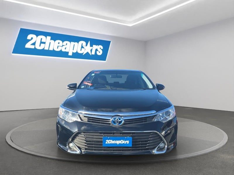 2014 Toyota Camry Hybrid G Package, photo 2