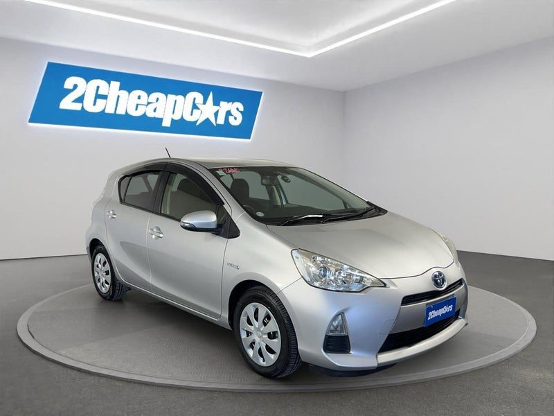 2013 Toyota Aqua S, photo 3