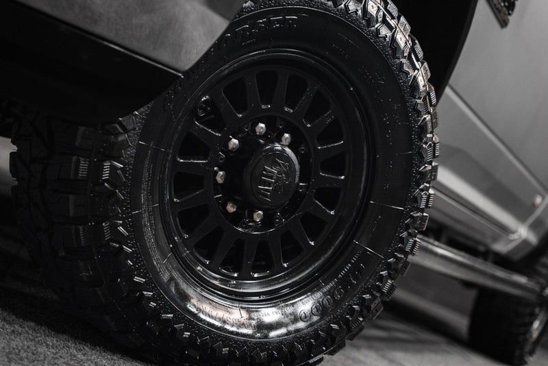 2017 Ram 2500 Heavy Duty | 6.4 Hemi Big Horn SLT, photo 2