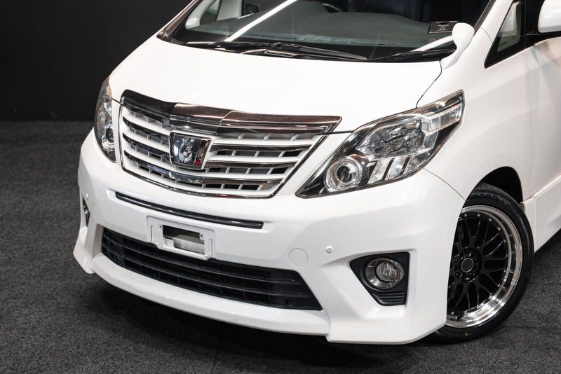 2013 Toyota Alphard 240 s, photo 2