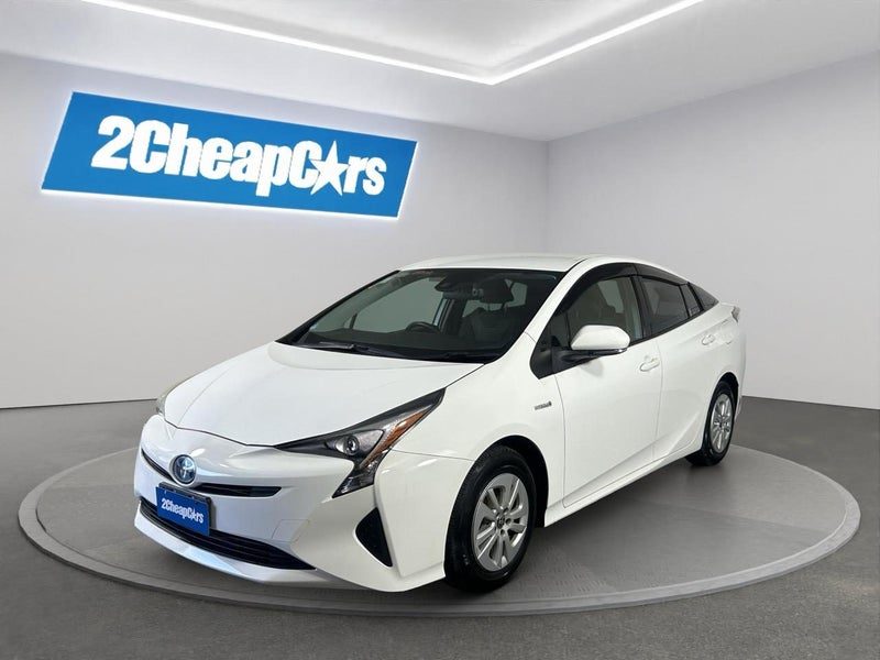 2017 Toyota Prius New Shape S, main photo