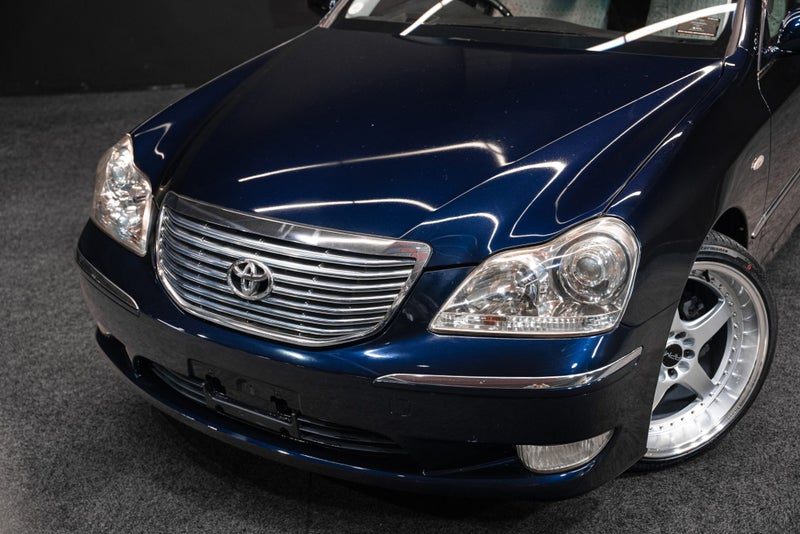 2004 Toyota Crown Majesta A Type | 4.3L V8 280BHP, photo 2