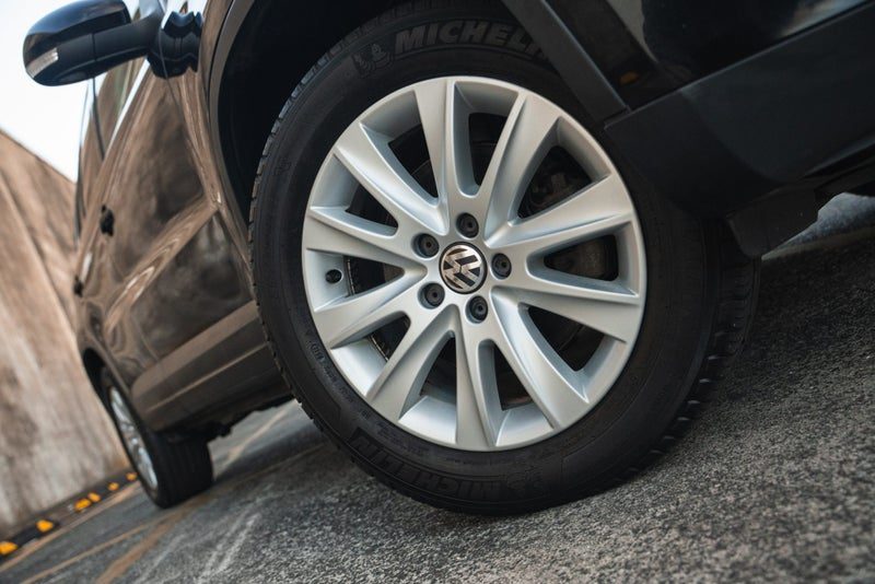 2009 Volkswagen Tiguan | 2.0 TSI!, photo 3
