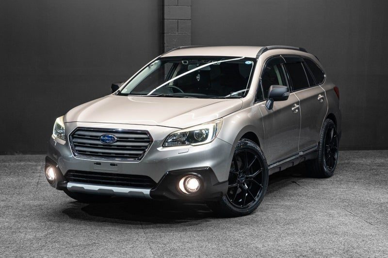 2014 Subaru Legacy Outback Limited | 2.5L AWD!