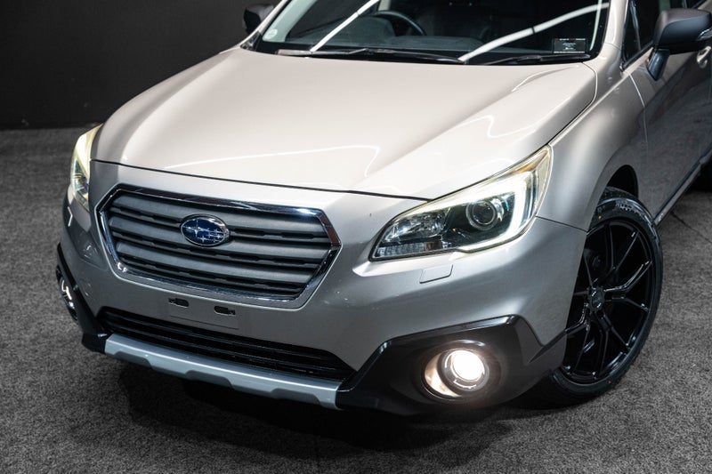 2014 Subaru Legacy Outback Limited | 2.5L AWD!, photo 2