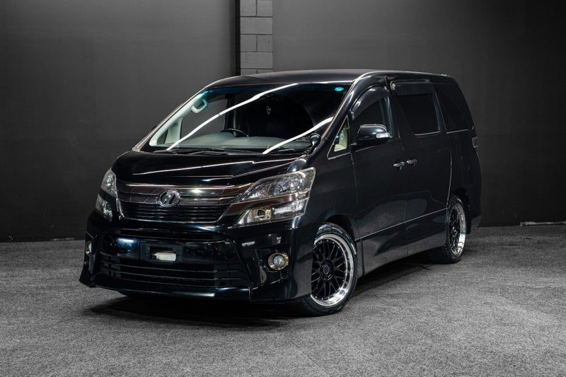 2013 Toyota Vellfire GOLDEN EYES | 7 Seater!