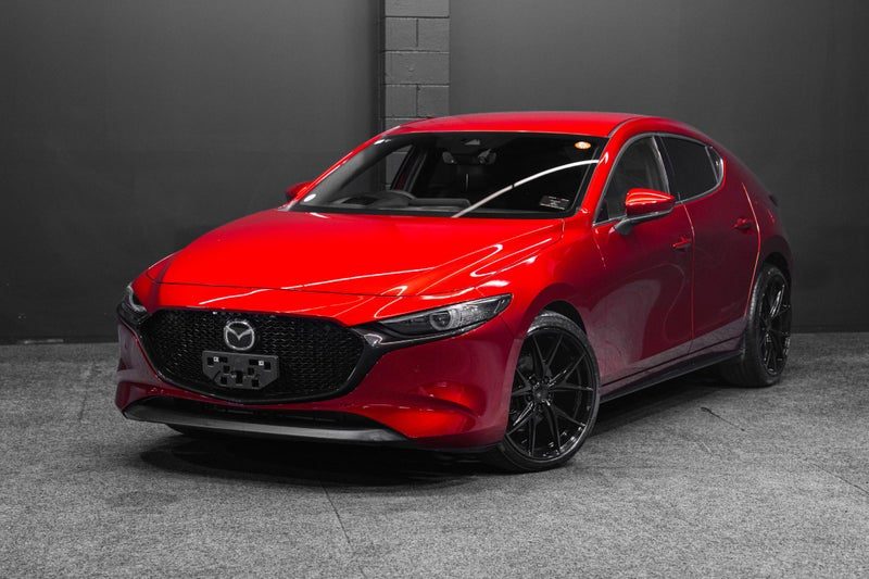 2020 Mazda 3 | L Package - Fresh import!